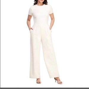 NWT Gal Meets Glam cream jumpsuit with pearl neckline and sleeves.